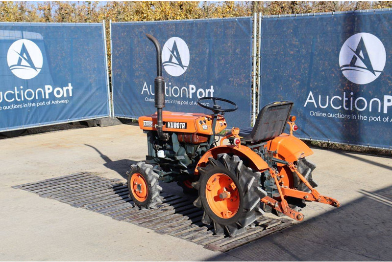 Kubota B5000 - Trattore: foto 4 Kubota B5000 - Trattore: foto 4