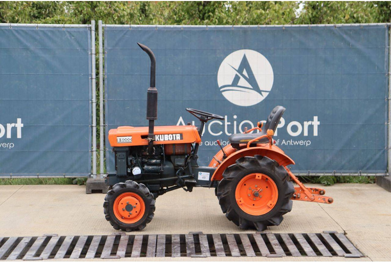 Kubota B5000 - Trattore: foto 2 Kubota B5000 - Trattore: foto 2