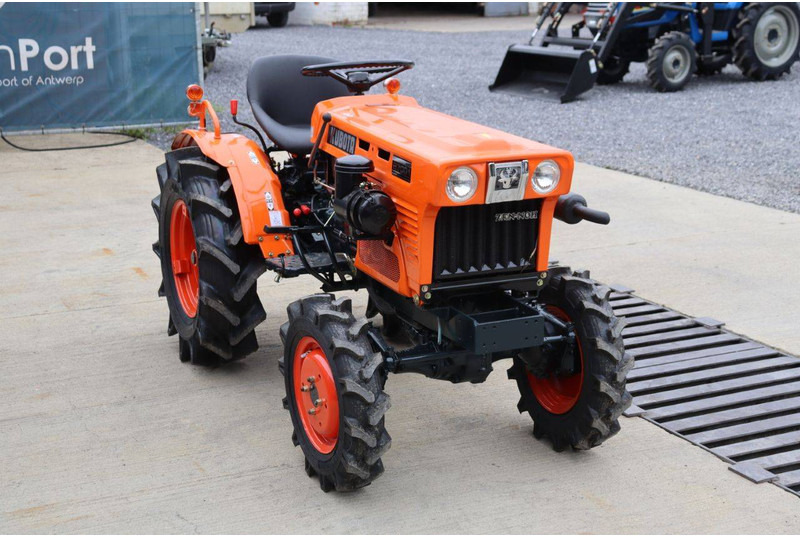 Trattore Kubota B7001DT: foto 7