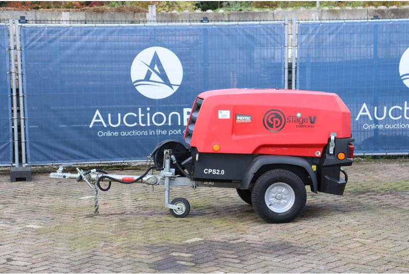 Kubota D722-EF02 - Compressore d'aria: foto 1 Kubota D722-EF02 - Compressore d'aria: foto 1