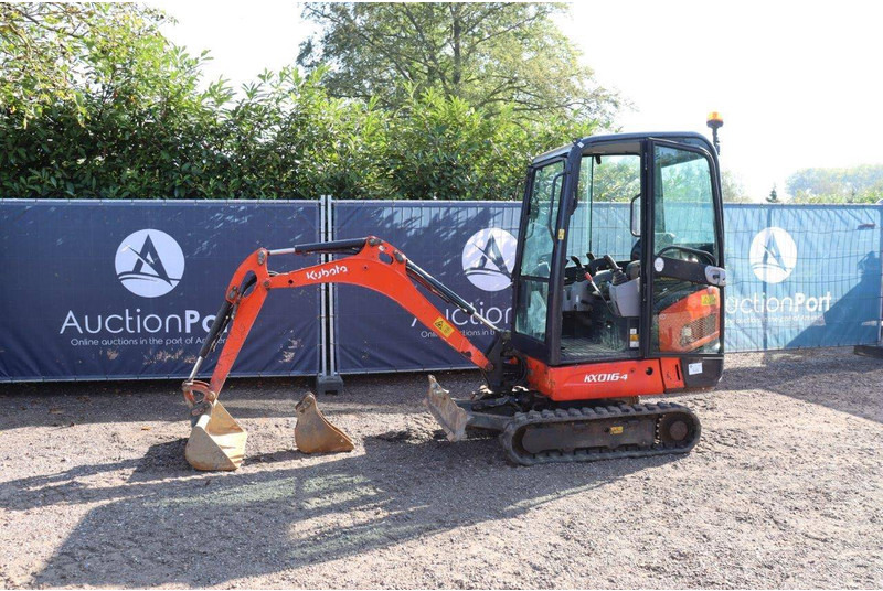 Kubota KX016-4 - Miniescavatore: foto 1 Kubota KX016-4 - Miniescavatore: foto 1