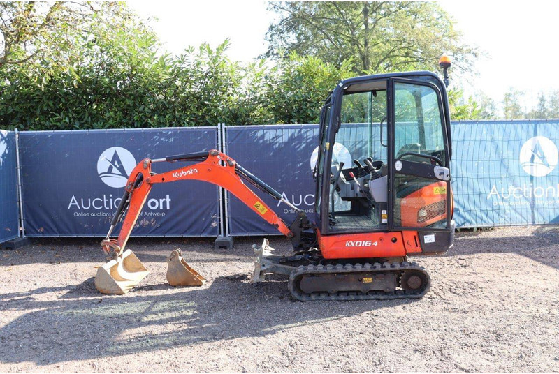 Kubota KX016-4 - Miniescavatore: foto 2 Kubota KX016-4 - Miniescavatore: foto 2