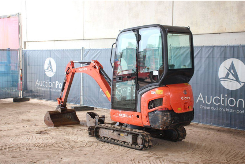 Kubota KX016-4 - Miniescavatore: foto 3 Kubota KX016-4 - Miniescavatore: foto 3