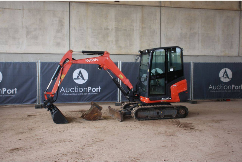 Kubota KX030-4 - Escavatore cingolato: foto 1 Kubota KX030-4 - Escavatore cingolato: foto 1