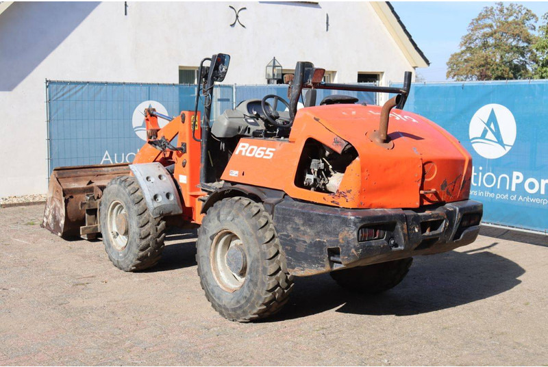 Kubota R065 - Pala gommata: foto 4 Kubota R065 - Pala gommata: foto 4