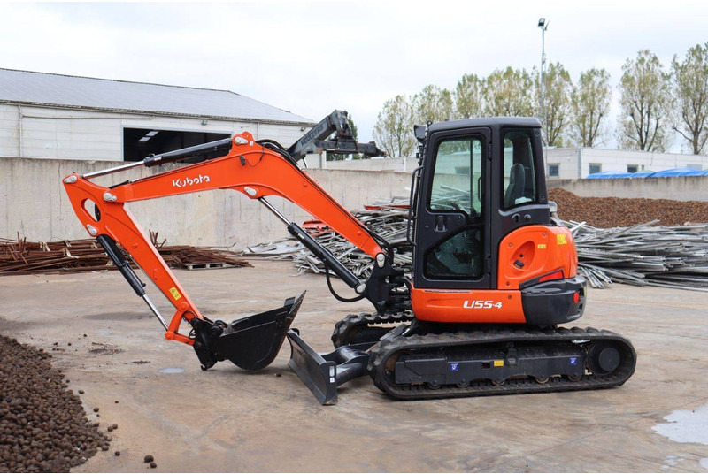Kubota U55-4 - Escavatore cingolato: foto 1 Kubota U55-4 - Escavatore cingolato: foto 1