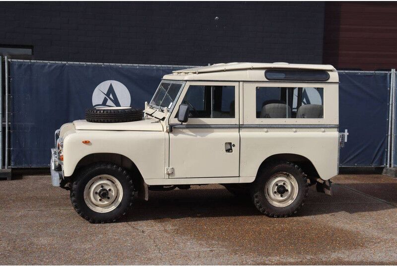 Land Rover Defender - SUV/ Fuoristrada: foto 1 Land Rover Defender - SUV/ Fuoristrada: foto 1