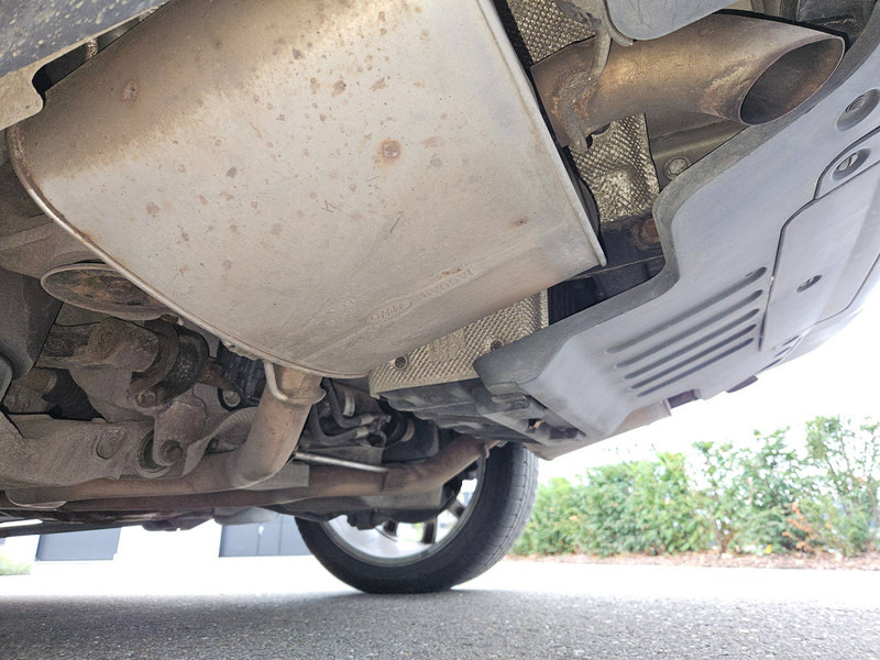 Land Rover Range Rover (IV) TDV8 'Vogue' - SUV/ Fuoristrada: foto 4 Land Rover Range Rover (IV) TDV8 'Vogue' - SUV/ Fuoristrada: foto 4