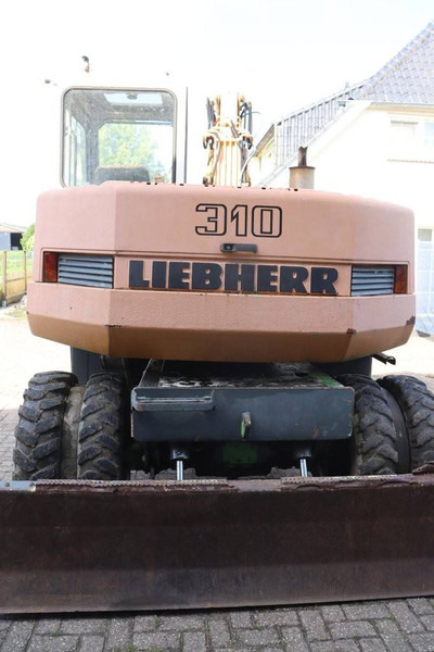 Liebherr A 310 - Escavatore gommato: foto 5 Liebherr A 310 - Escavatore gommato: foto 5