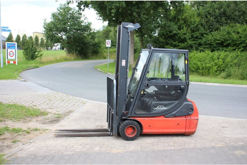 Linde E18C-02 - Carrello elevatore elettrico: foto 1 Linde E18C-02 - Carrello elevatore elettrico: foto 1