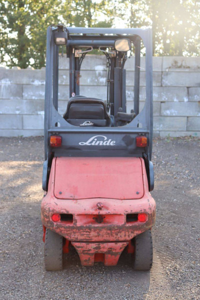 Linde E20P-02 - Carrello elevatore elettrico: foto 5 Linde E20P-02 - Carrello elevatore elettrico: foto 5