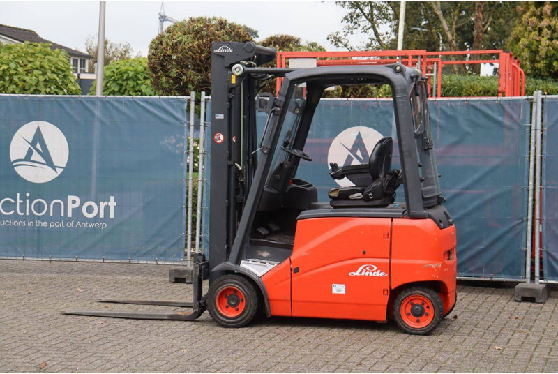 Linde E20PH-01 - Carrello elevatore elettrico: foto 3 Linde E20PH-01 - Carrello elevatore elettrico: foto 3