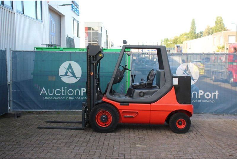 Linde E35P - Carrello elevatore elettrico: foto 2 Linde E35P - Carrello elevatore elettrico: foto 2