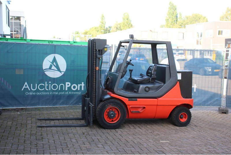 Linde E35P - Carrello elevatore elettrico: foto 1 Linde E35P - Carrello elevatore elettrico: foto 1