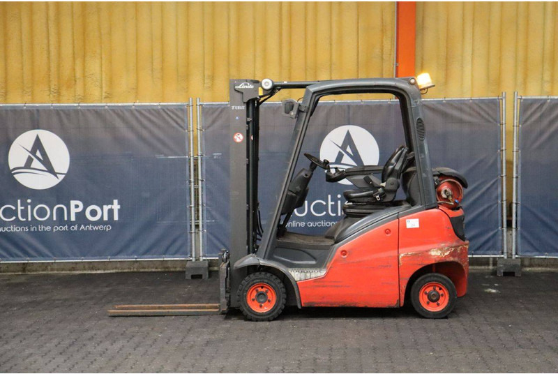 Linde H16T-01 - Carrello elevatore a gas: foto 2 Linde H16T-01 - Carrello elevatore a gas: foto 2