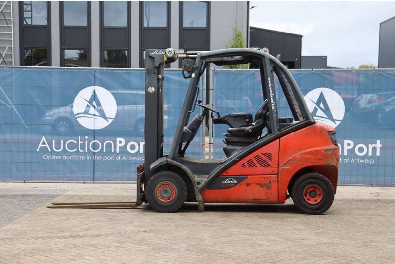 Linde H25D-02 - Carrello elevatore diesel: foto 2 Linde H25D-02 - Carrello elevatore diesel: foto 2