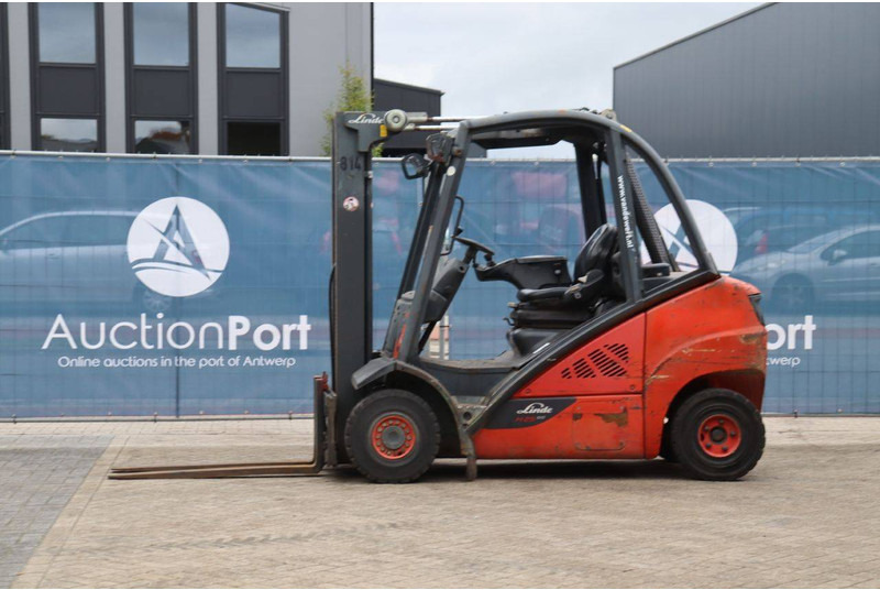 Linde H25D-02 - Carrello elevatore diesel: foto 1 Linde H25D-02 - Carrello elevatore diesel: foto 1