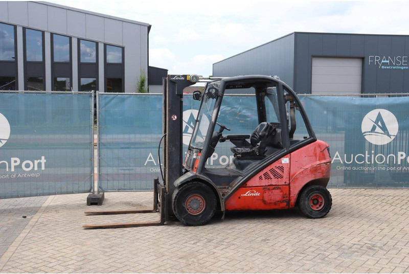 Linde H25D - Carrello elevatore diesel: foto 1 Linde H25D - Carrello elevatore diesel: foto 1