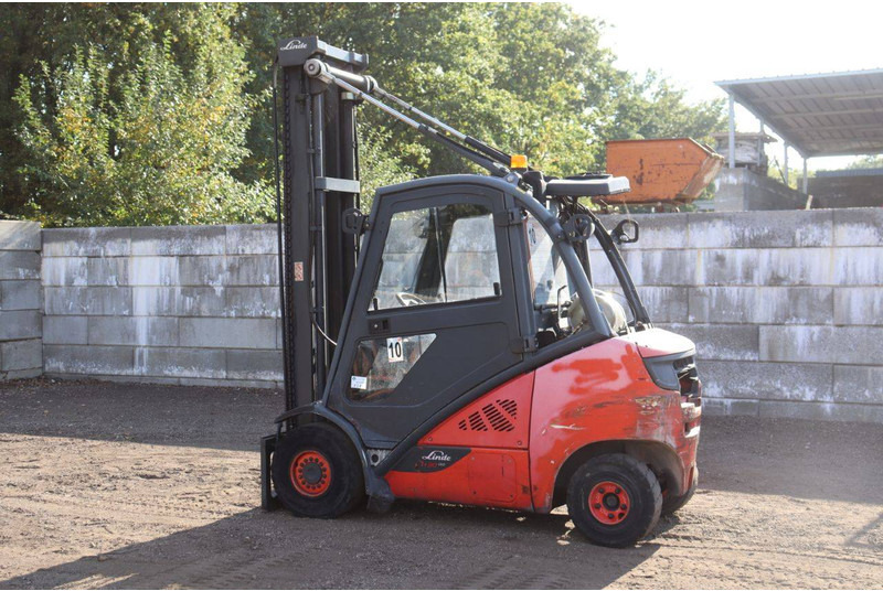 Linde H30CNG - Carrello elevatore a gas: foto 3 Linde H30CNG - Carrello elevatore a gas: foto 3