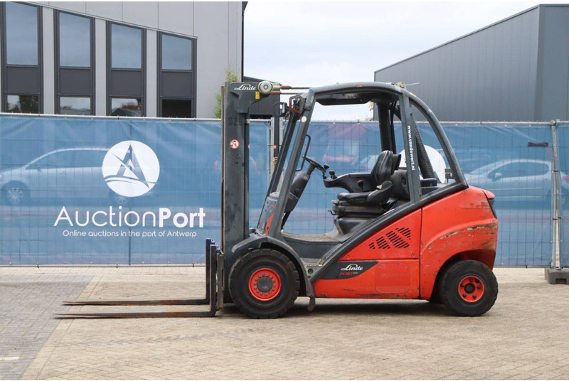 Linde H30D-02 - Carrello elevatore diesel: foto 1 Linde H30D-02 - Carrello elevatore diesel: foto 1