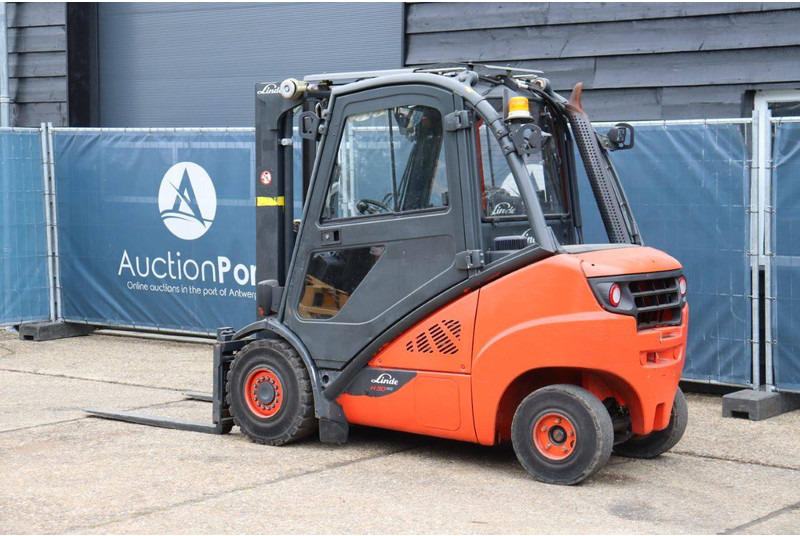 Linde H30D-02 - Carrello elevatore diesel: foto 3 Linde H30D-02 - Carrello elevatore diesel: foto 3