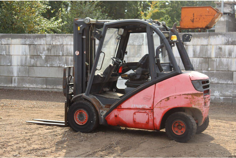 Linde H30D - Carrello elevatore diesel: foto 3 Linde H30D - Carrello elevatore diesel: foto 3