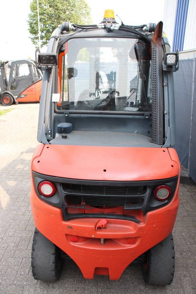Linde H35 - Carrello elevatore diesel: foto 4 Linde H35 - Carrello elevatore diesel: foto 4