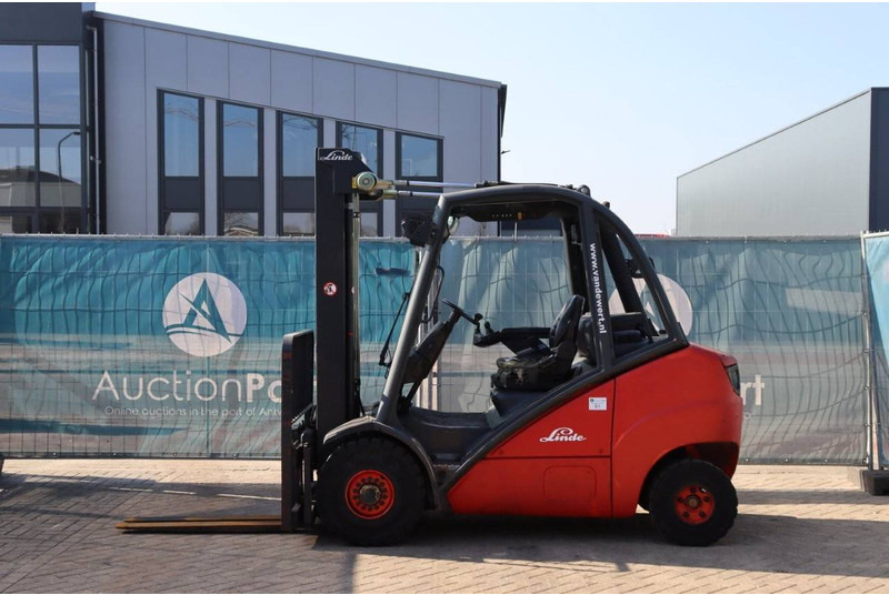 Linde H35D - Carrello elevatore diesel: foto 2 Linde H35D - Carrello elevatore diesel: foto 2