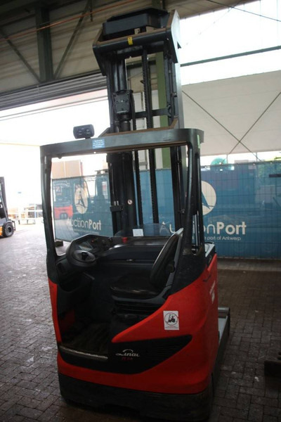 Linde R14-01 - Carrello retrattile: foto 5 Linde R14-01 - Carrello retrattile: foto 5