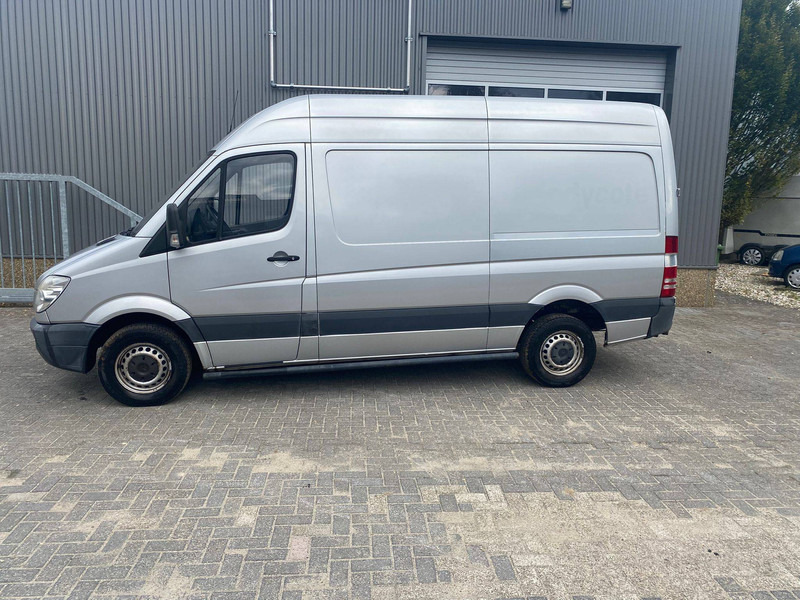 Mercedes-Benz 906 KA 35 SPRINTER 315CDI - Furgone chiuso: foto 3 Mercedes-Benz 906 KA 35 SPRINTER 315CDI - Furgone chiuso: foto 3