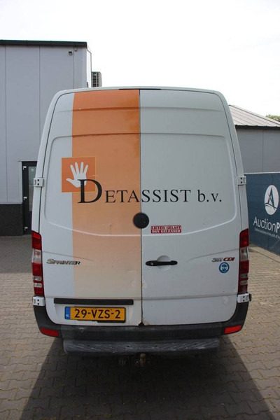 Mercedes-Benz 906 Ka 35 Sprinter 311cdi - Furgone chiuso: foto 4 Mercedes-Benz 906 Ka 35 Sprinter 311cdi - Furgone chiuso: foto 4