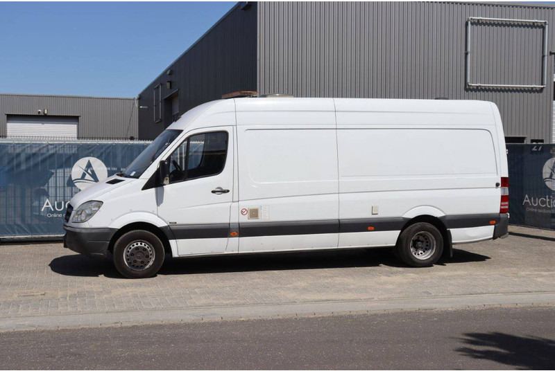 Mercedes-Benz Sprinter - Furgone chiuso: foto 1 Mercedes-Benz Sprinter - Furgone chiuso: foto 1