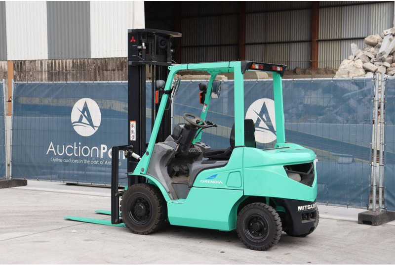 Mitsubishi FGE20T - Carrello elevatore diesel: foto 3 Mitsubishi FGE20T - Carrello elevatore diesel: foto 3