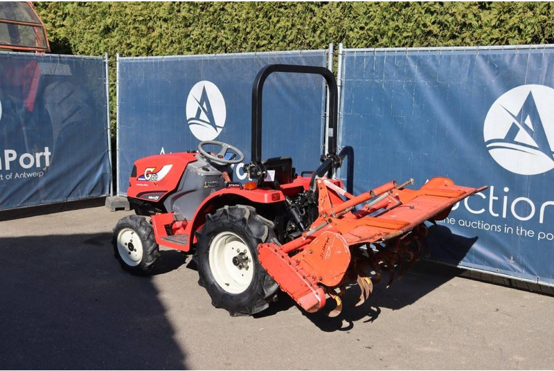 Mitsubishi MMT15 - Trattore: foto 3 Mitsubishi MMT15 - Trattore: foto 3