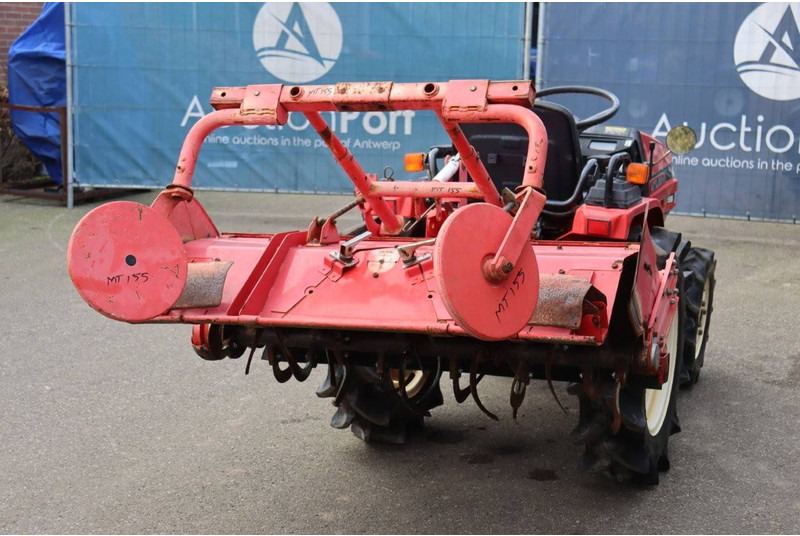 Mitsubishi MT155 - Trattore: foto 5 Mitsubishi MT155 - Trattore: foto 5