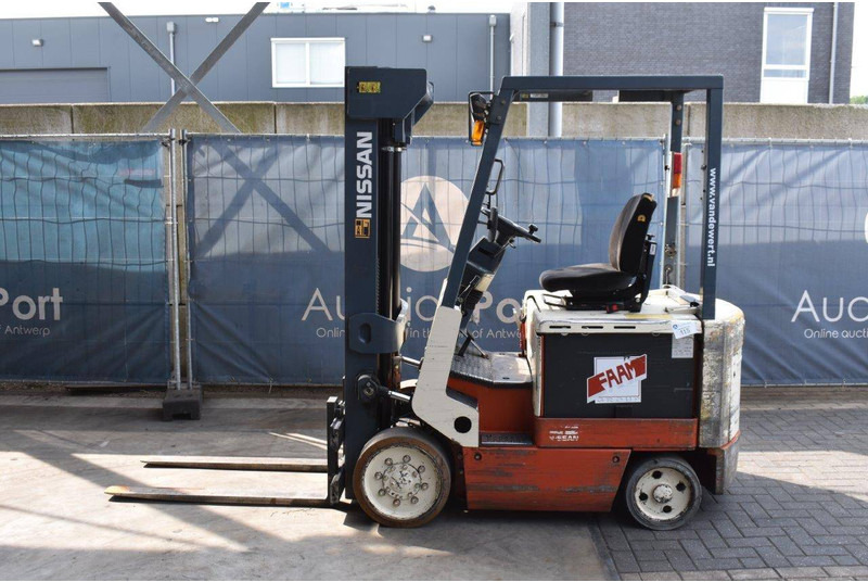 Nissan CWP02L25CU - Carrello elevatore elettrico: foto 2 Nissan CWP02L25CU - Carrello elevatore elettrico: foto 2