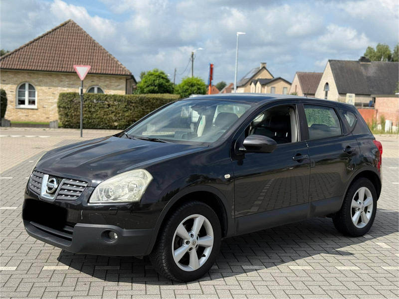 Nissan QASHQAI 1.5 DCI - Berlina: foto 1 Nissan QASHQAI 1.5 DCI - Berlina: foto 1