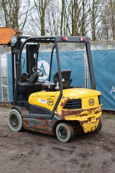 OM Carrelli XE 25 - Carrello elevatore elettrico: foto 4 OM Carrelli XE 25 - Carrello elevatore elettrico: foto 4