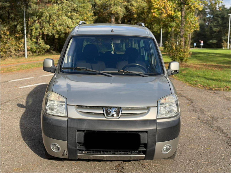 Peugeot Partner 1.6 HDI - Berlina: foto 5 Peugeot Partner 1.6 HDI - Berlina: foto 5