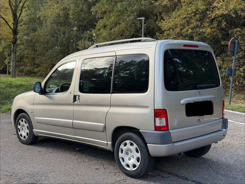 Peugeot Partner 1.6 HDI - Berlina: foto 4 Peugeot Partner 1.6 HDI - Berlina: foto 4