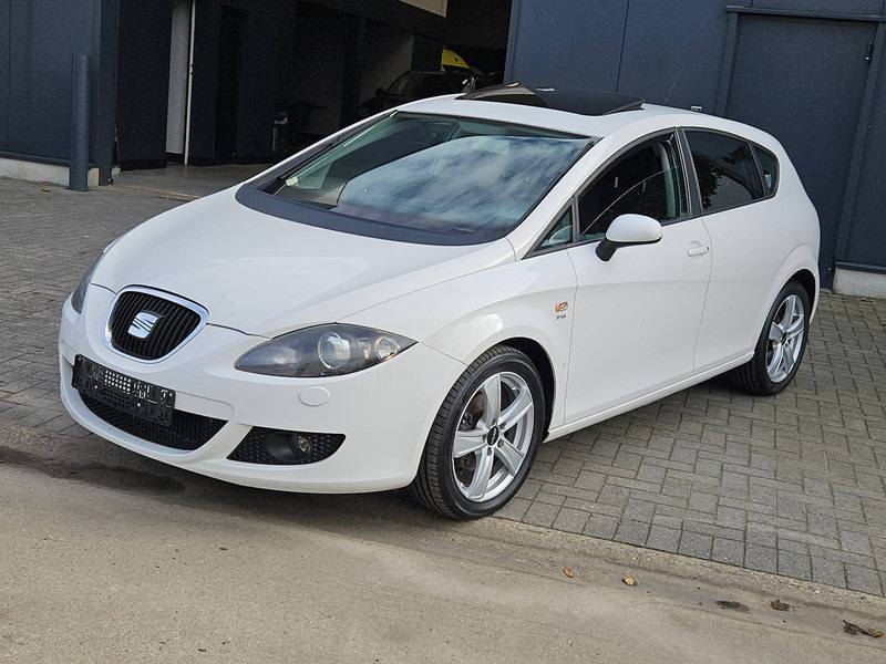 SEAT Leon 1.4 TSI - Berlina: foto 1 SEAT Leon 1.4 TSI - Berlina: foto 1