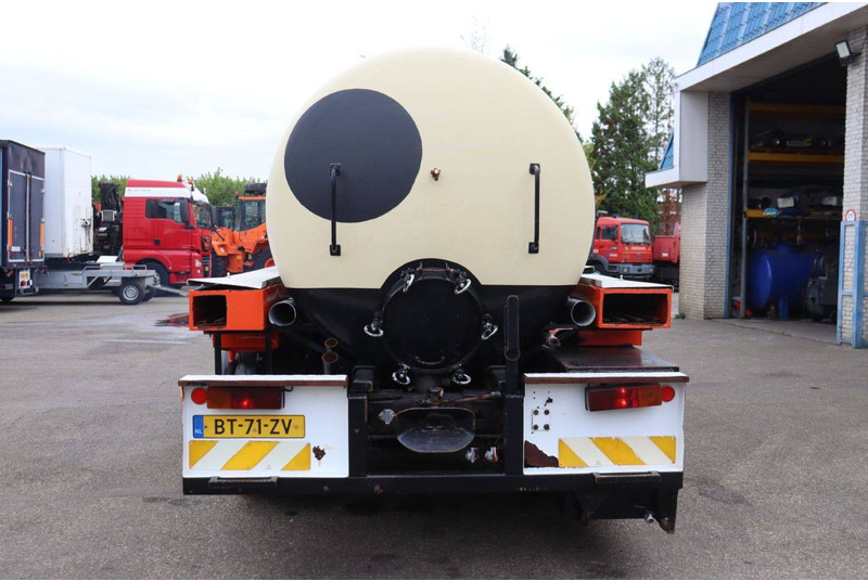 Scania P82 CG13 - Autocarro furgonato: foto 4 Scania P82 CG13 - Autocarro furgonato: foto 4