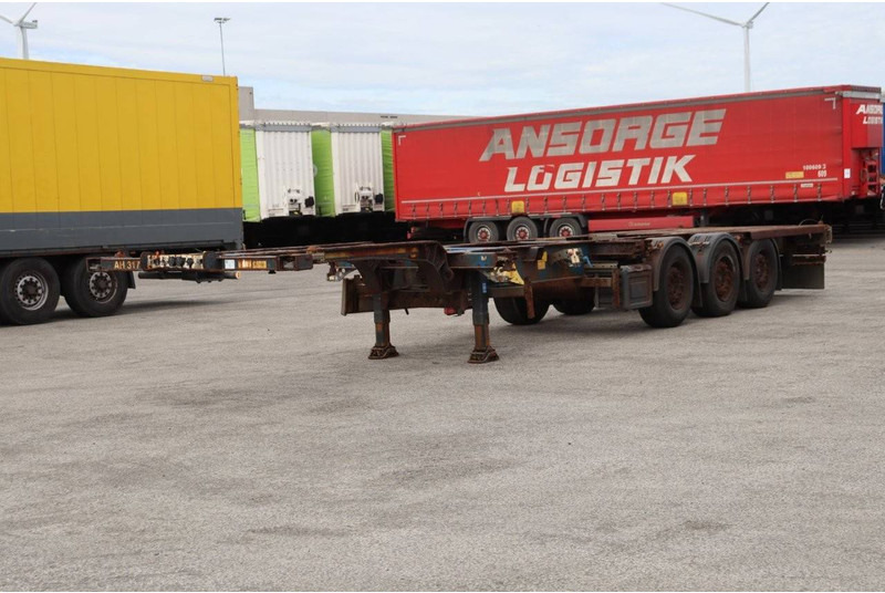 Schmitz Cargobull SGF*S3 - Semirimorchio telaio: foto 2 Schmitz Cargobull SGF*S3 - Semirimorchio telaio: foto 2