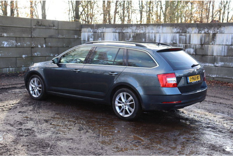 Škoda Octavia - Autovettura: foto 3 Škoda Octavia - Autovettura: foto 3