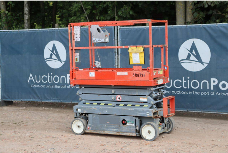 Skyjack SJ3219 - Piattaforma a pantografo: foto 3 Skyjack SJ3219 - Piattaforma a pantografo: foto 3