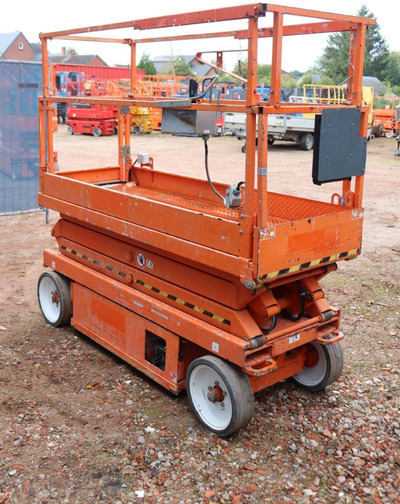 Piattaforma a pantografo Skyjack SJ3220: foto 7
