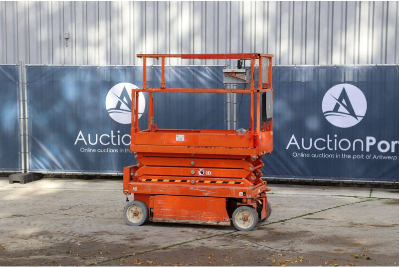 Skyjack SJIII-3219 - Piattaforma a pantografo: foto 3 Skyjack SJIII-3219 - Piattaforma a pantografo: foto 3