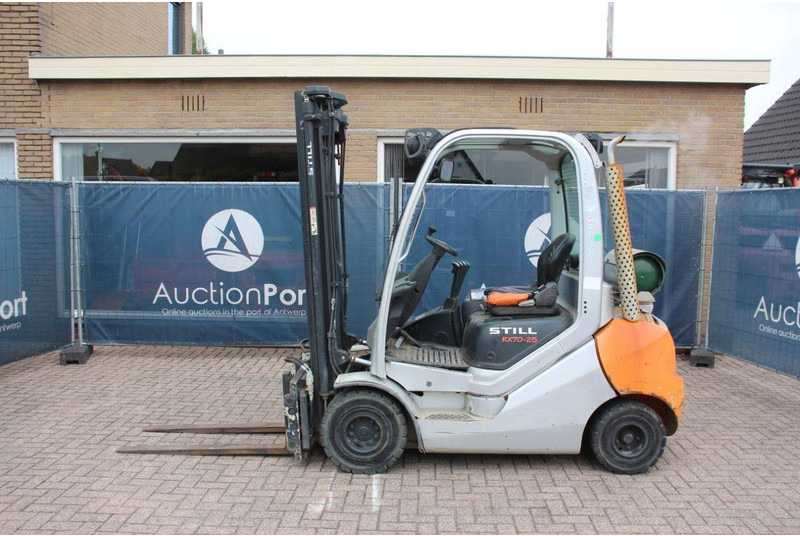 Still RX 70-25 - Carrello elevatore a gas: foto 2 Still RX 70-25 - Carrello elevatore a gas: foto 2