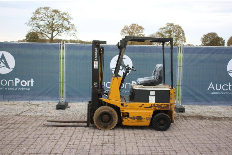 TCM - Carrello elevatore elettrico: foto 2 TCM - Carrello elevatore elettrico: foto 2