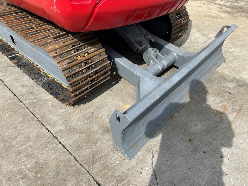 Escavatore cingolato Takeuchi TB150C: foto 13